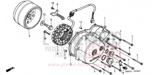 KURBELGEHAEUSEDECKEL, L./ GENERATOR VT750C2Y de 2000